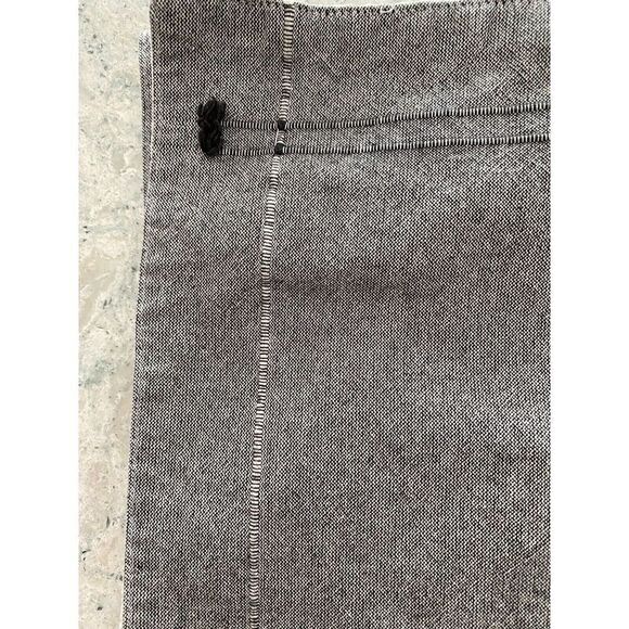 Hearth & Hand Magnolia Table Runner Black/White/Gray with Sewn Tassel(with flaw) - Picture 4 of 9